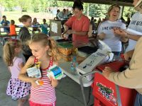 UW Summer Lunch-feeding