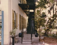 back-entrance-hemingway-studio-keywest